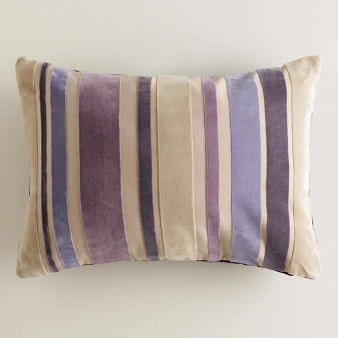 www.classicvintagerentals.com ? 0053 - Purple Striped Pillow