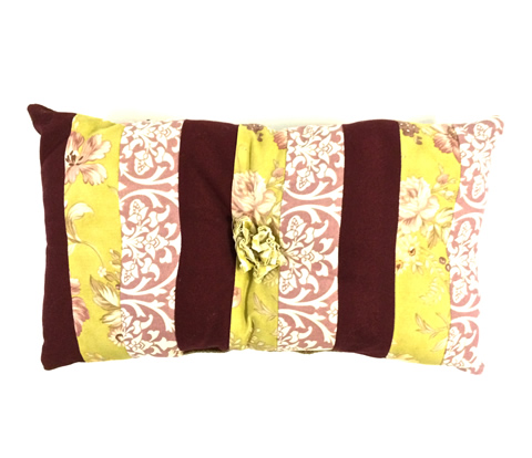 www.classicvintagerentals.com ? 0066 - Floral Striped Pillow