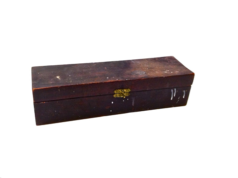 www.classicvintagerentals.com ? 0117 - Wood Glove Box