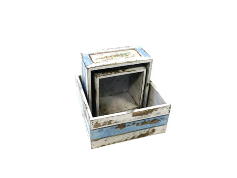 www.classicvintagerentals.com ? 0153 - Savon Wood Box