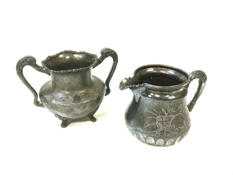 www.classicvintagerentals.com ? 1597 - Etched Cream & Sugar