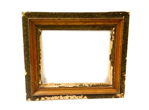 www.classicvintagerentals.com ? 1833 - Asher Wood Frame