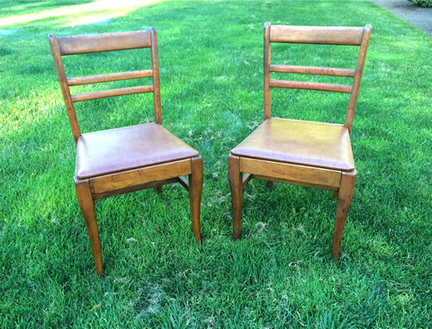 www.classicvintagerentals.com ? 1901 - Davis Wood Chair