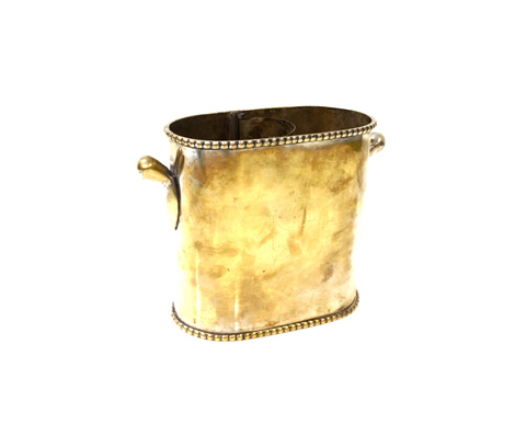 www.classicvintagerentals.com ? 2379 - Brass Wine