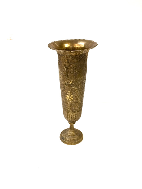 www.classicvintagerentals.com ? 2383 - Delfina Brass Vase