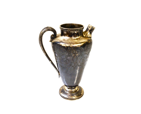 www.classicvintagerentals.com ? 2388 - Astrid Silver Vase