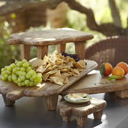 www.classicvintagerentals.com ? 2417 - Pedestal Cutting Board