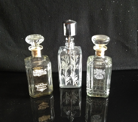 www.classicvintagerentals.com ? 2706 - Assorted Whiskey Decanters