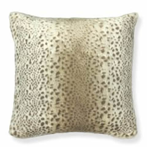 www.classicvintagerentals.com ? 2730 - Snow Leopard