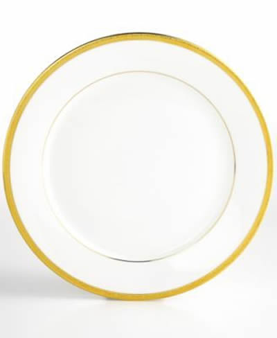www.classicvintagerentals.com  2900 - Gold Dinner Plates