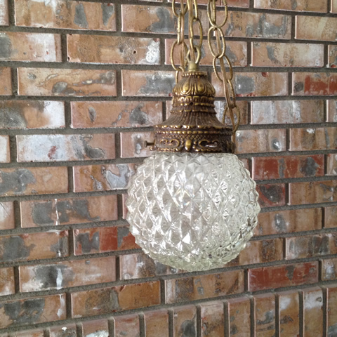 www.classicvintagerentals.com  3420 - Glass Swag Light