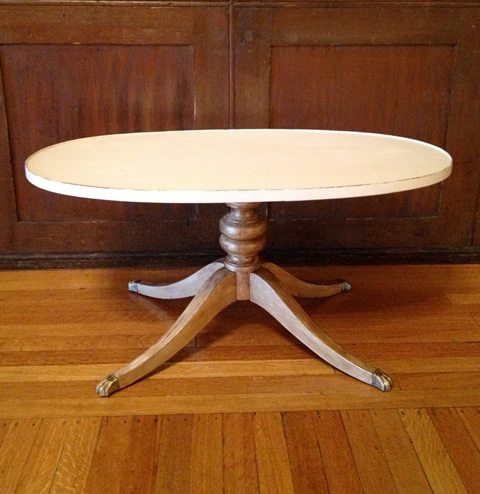 www.classicvintagerentals.com  3451 - Colette Coffee Table