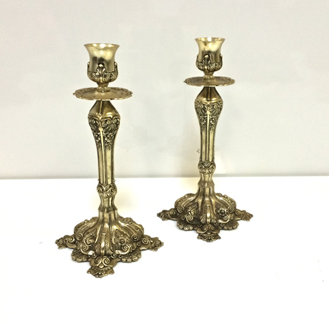 www.classicvintagerentals.com  3805 - Godinger Candlesticks