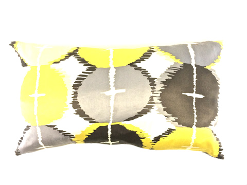 www.classicvintagerentals.com ? 3890 - Tamarind Pillow