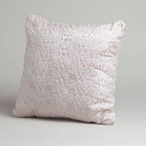 www.classicvintagerentals.com ? 3923 - Tranquility Pillow