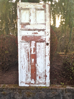 www.classicvintagerentals.com ? 4218 - Graham Wood Door