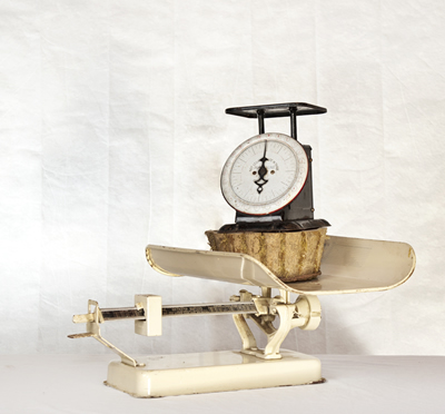 www.classicvintagerentals.com ? 4322 - Assorted Scales