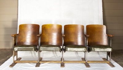 www.classicvintagerentals.com ? 4542 - Kingston Wood Back Theater Seats