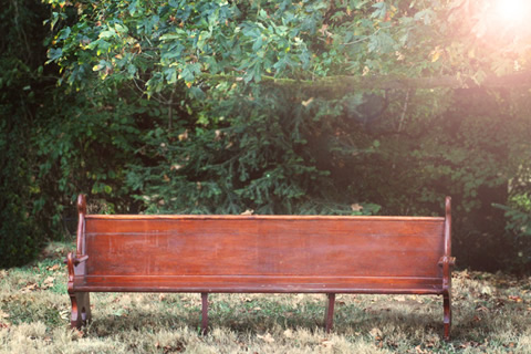 www.classicvintagerentals.com ? 4629 - Colby Wooden Pew
