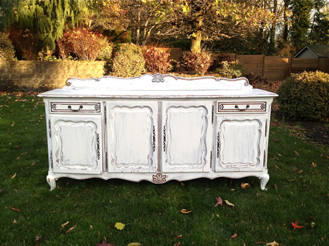 www.classicvintagerentals.com ? 4826 - Carla White Buffet