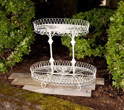 www.classicvintagerentals.com ? 5058 - Edith Two-Tiered White Rack