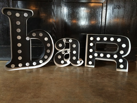 www.classicvintagerentals.com ? 5244 - Bar Marquee