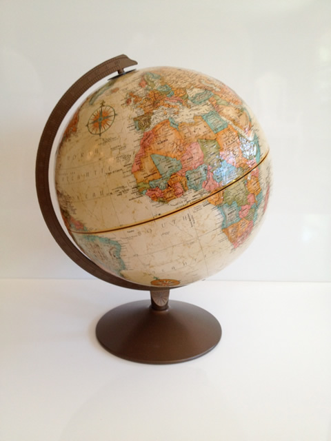 www.classicvintagerentals.com ? 6423 - Morrison Globe