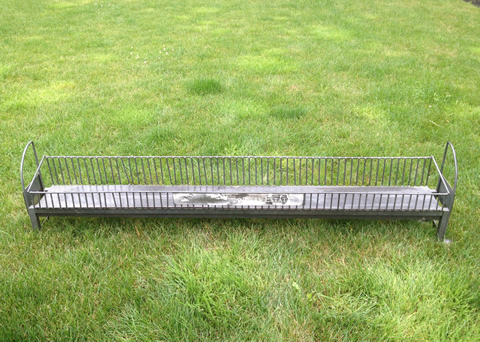 www.classicvintagerentals.com ? 8171 - Zenith Plate Rack