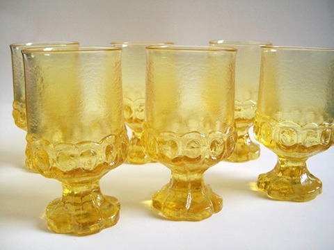 www.classicvintagerentals.com  9559 - Franciscan Goblet