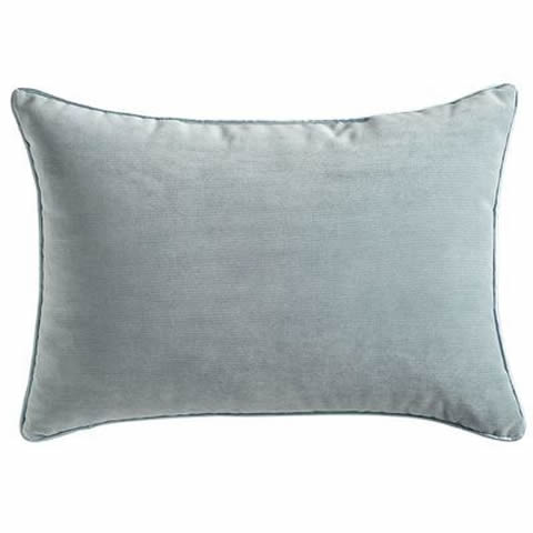 www.classicvintagerentals.com ? 9749 - Grey Velvet Pillow