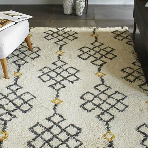 www.classicvintagerentals.com ? 9999 - Shag Rug